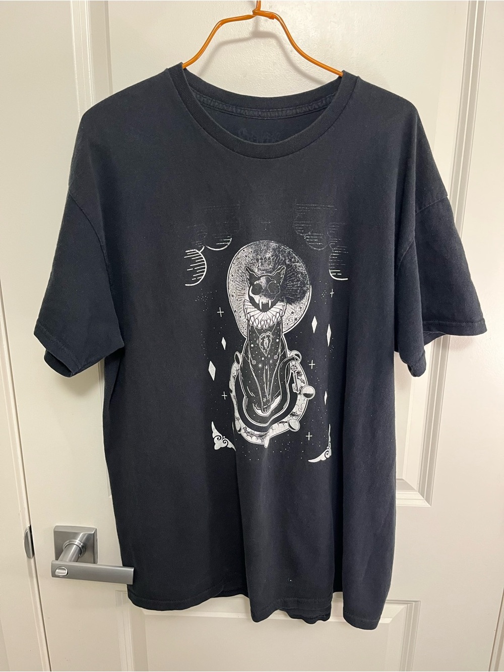 Spencer's Men's Black Graphic Crewneck T-Shirt in size XL